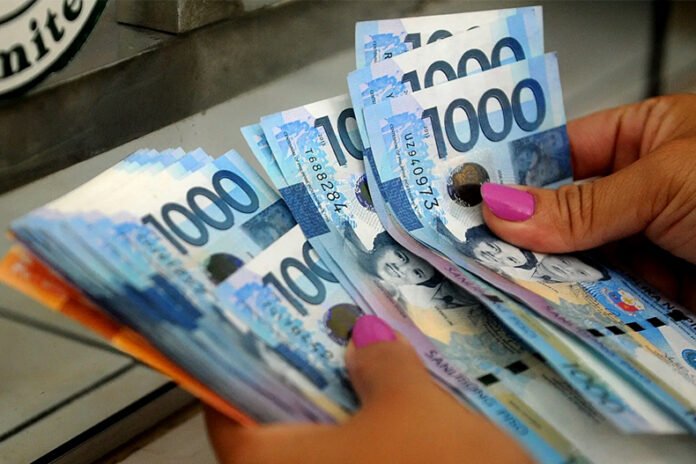 Philippine Peso May Also Test Record Low as Central Bank Cuts Rates